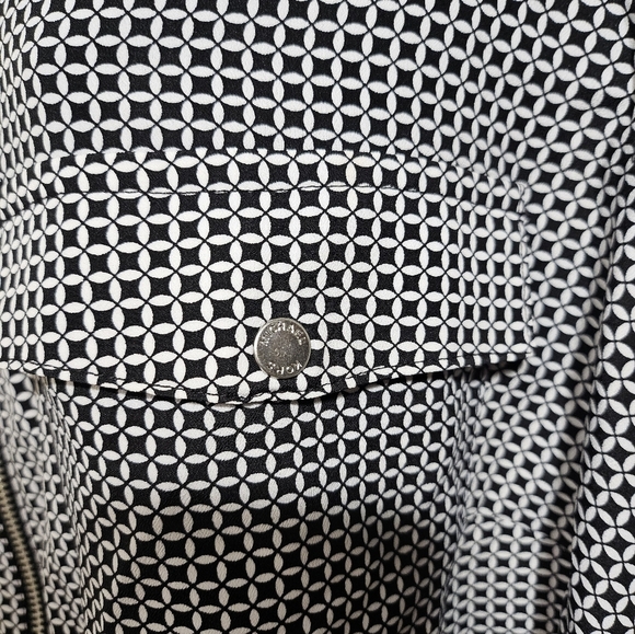 NEW Michael Kors Geometric Black White Full Zip-Up Blouse 3X - Picture 6 of 13